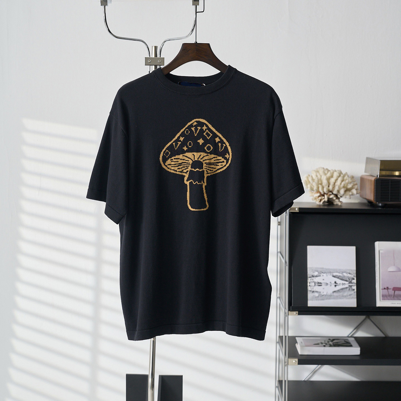 Designer brand high-quality men's T-shirt polo shirt mushroom jacquard knitted men's T-shirt street wear short sleeved shirt unisex