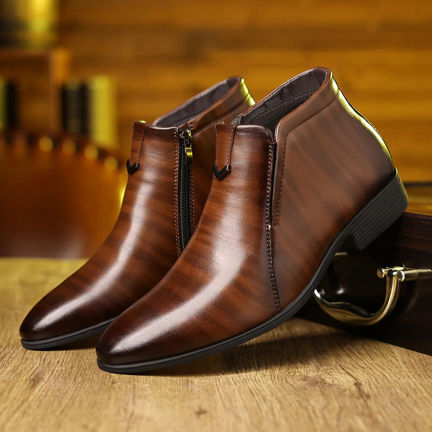 Retro Men Ankle Boots y High-top Men Leather Shoes High Quality Non-Slip Motorcycle Boots Fashion Zipper Men Boots Big Size 260725BJ