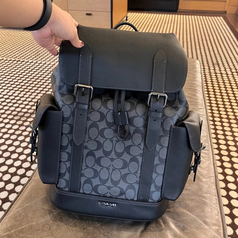 New Genuine Leather Men's Large Capacity Business Double Shoulder Fashion tote bag designer bag Casual Travel Bag Laptop Backpack