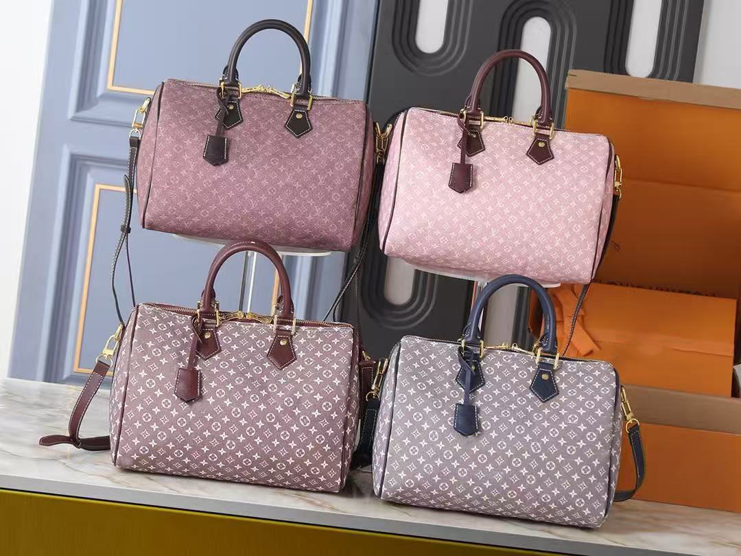 High quality soft leather printed Boston bag 2026 new design women's bag premium texture multifunctional fashion shoulder crossbody bag 02