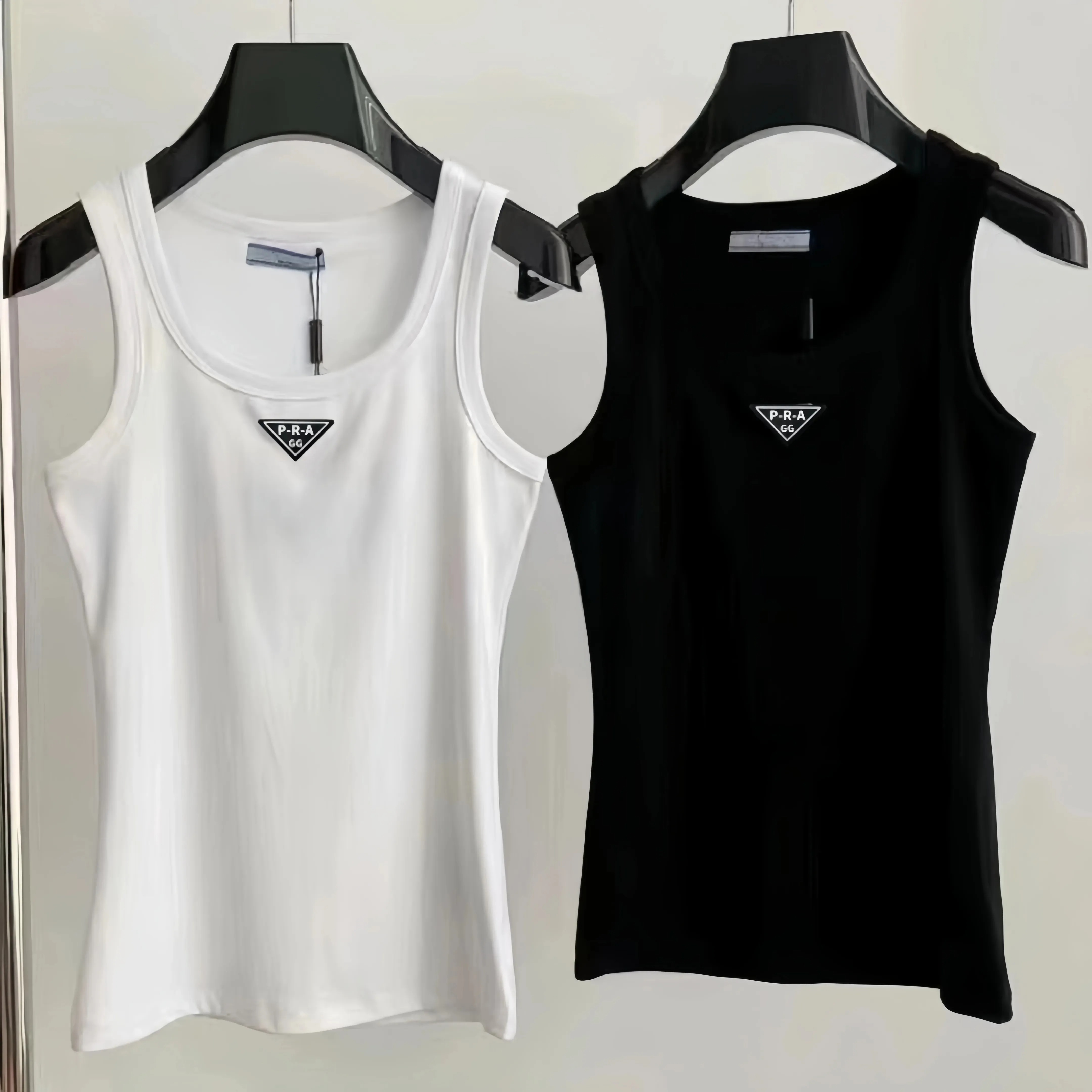 woman designer tank top women wet tank top womens t shirt Summer vest sleeveless womens knitted vacation Croptop Outwear Elastic Sports Knitted Tank