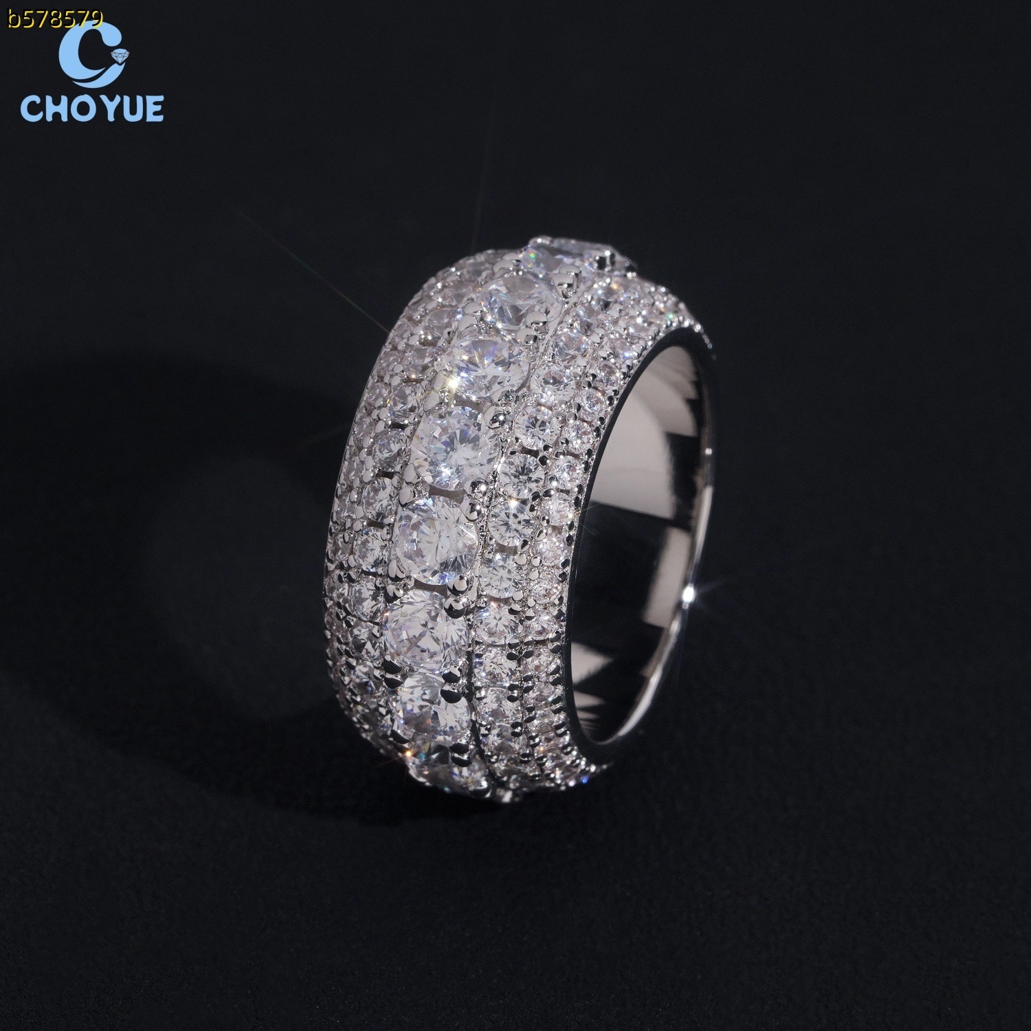 Luxury Womens 925 Silver Moissanite Cocktail Ring Round Brilliant Cut Pave Setting Wedding Band Factory Price Band Ring