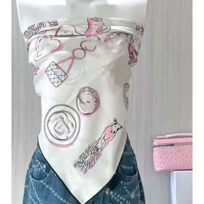 2026 summer new Designer Scarf High quality Scarves Printed Headscarves Ladies' Shawls Square Handkerchiefs Fashion Silk Scarves 90x90 Scarves