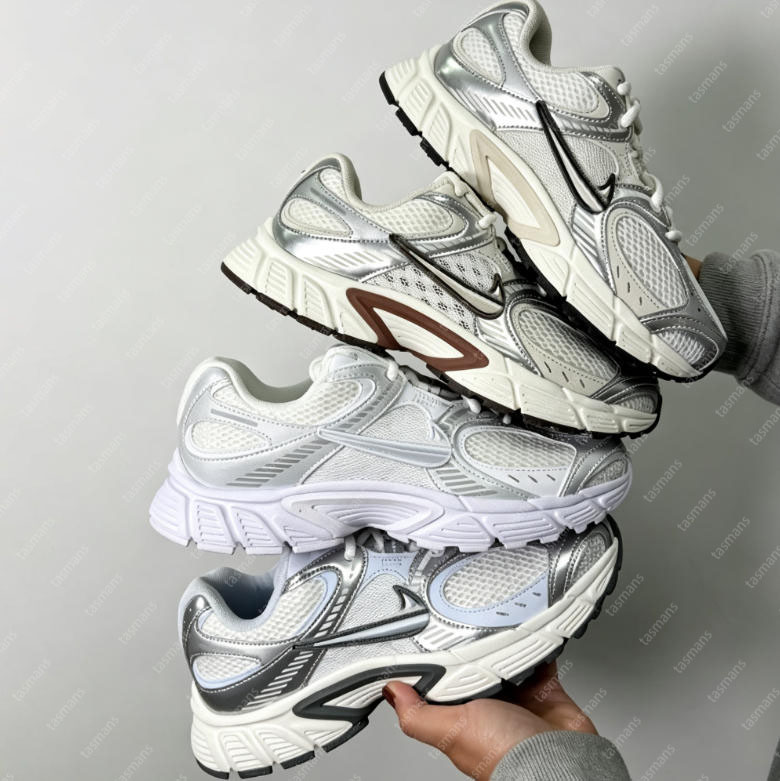 V5 RNR Sneakers Designer V5 casual shoes for men women running shoes with bright porcelain white/spicy red/peacock green vast gray black color schem