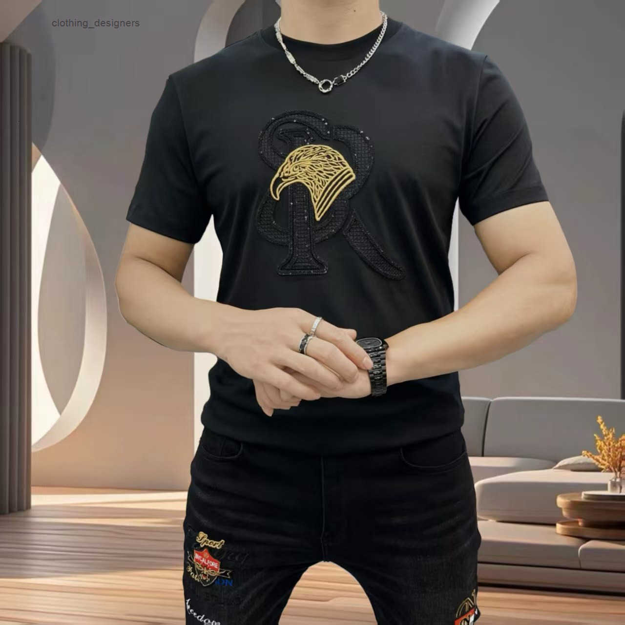 Summer Embroidery Hot Stamping Designer T-shirt Luxury Slim Fit Round Neck Short Sleeved Top Color Outdoor Sports Casual Basic Base Shirt Business M