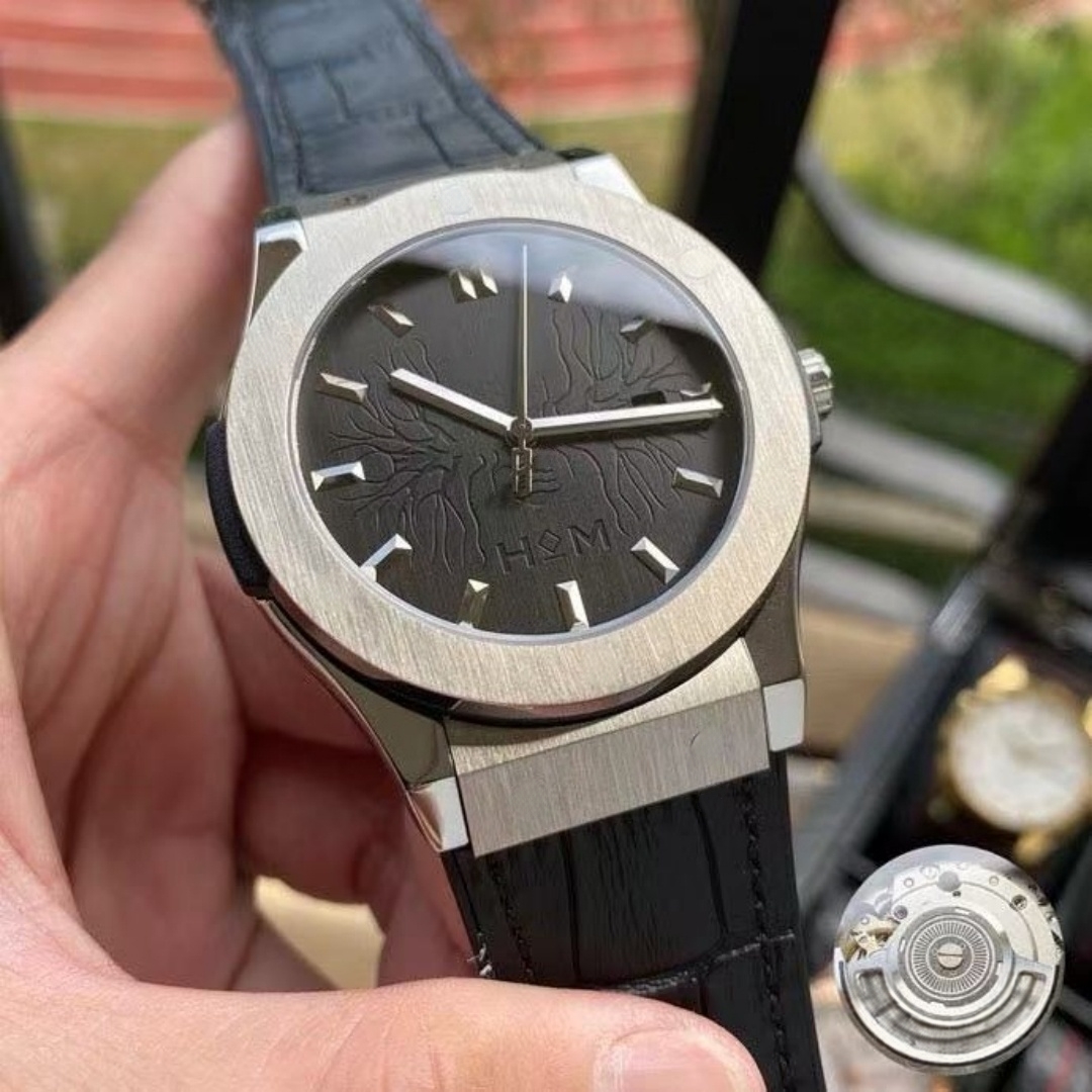 Watches men designer LuxuryMens Woman Watchs 45mm Top Quality Automatic Daily RoutineMens Watch Sapphire mirror