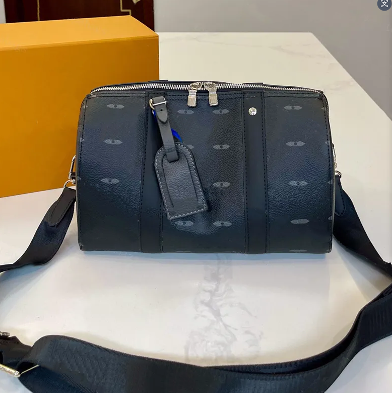 Sacs de créateurs Hommes Femmes Sac de voyage Capacité en cuir Fourre-tout Sac en toile Sac à bandoulière en cuir