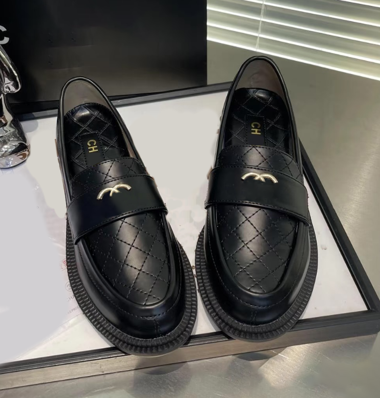 autumn new women's designer cc logo classics leather brand retro fashion loafers shoes luxury women's stripe platform elevating small leat