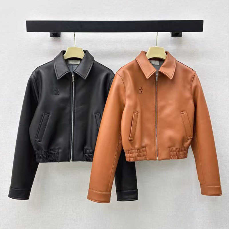 latest Womens autumn and winter short jacket leather jacket thr-dimensional letter jacket paired with temperament short skirt set S260727JA4O
