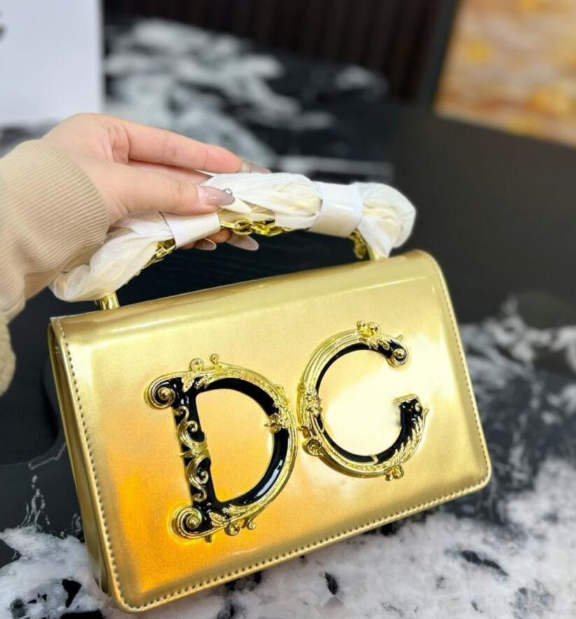 High Quality Designer bag Leather Handheld Fashion Women's Bags for Women - Chain Crossbody Bags Hand - held Evening Bags and Fashion Show Bags