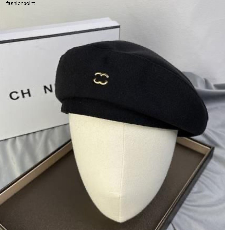 Berets Nylon Beret Newsboy Caps Designer Black Autumn Warm Spring Winter Female Women Flat Cap Berets Soft Casual Painter Hats