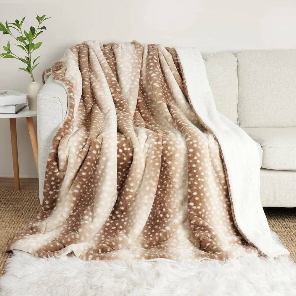 Luxury Designer New Deer Pattern Flannel Soft Thick And Fluffy 100*160Cm Leopard Print Imitation Rabbit Hair Sofa Blanket W260728 Free Shipping