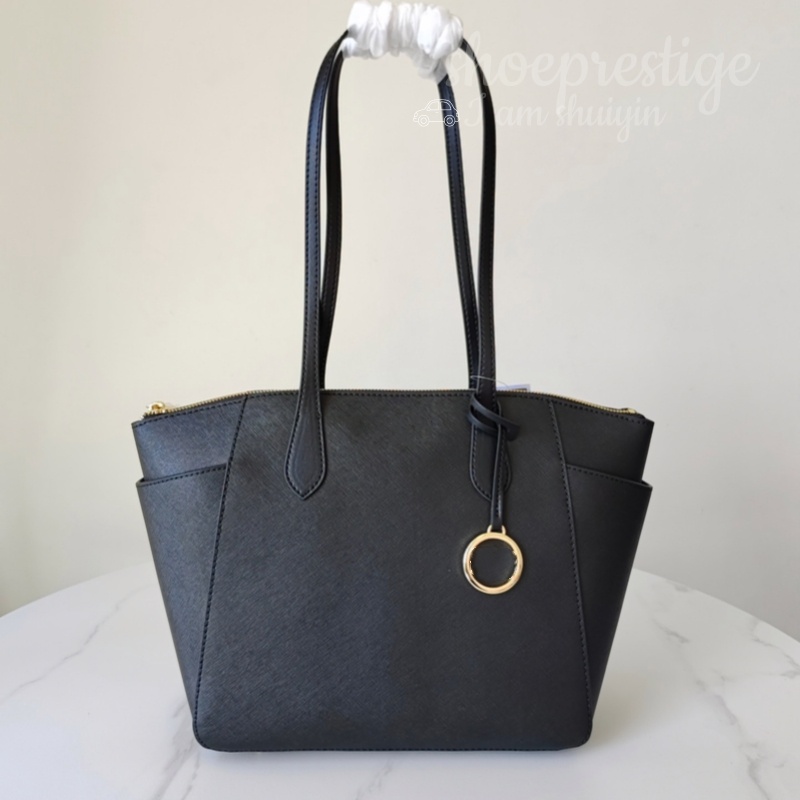 2026 This high quality handcrafted cross grain leather shoulder bag is a professionally designed everyday handbag suitable for both casual and of