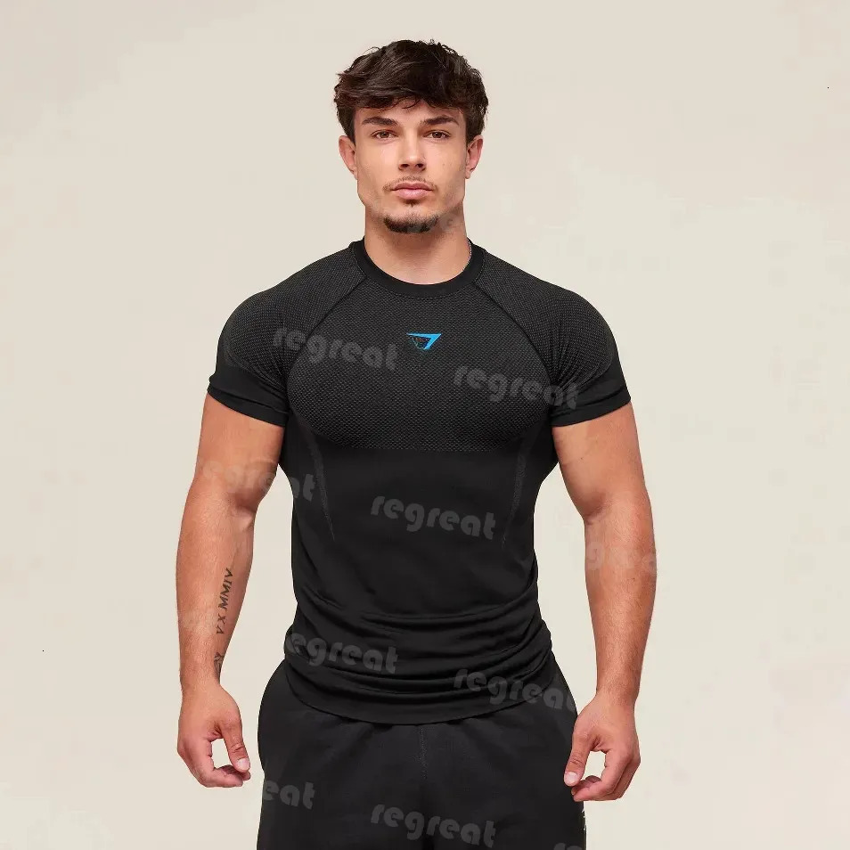 AAA GYM sharkes mens set Training Long-Sleeve Men's Hooded Base Shirt ONYX5.0 Onyx High-Elasticity Cycling Fitness GYM sharkes mens men set T-S