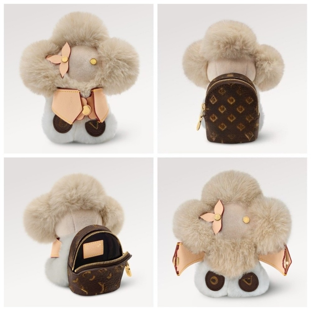 Luxury Plush Doll Keychain Designer Bag Charm Top Version Mini Coin Purse Car Keyring Fluffy Flower Cute Zipper Pouch Bag Pendant Fashion Jewelry Gi