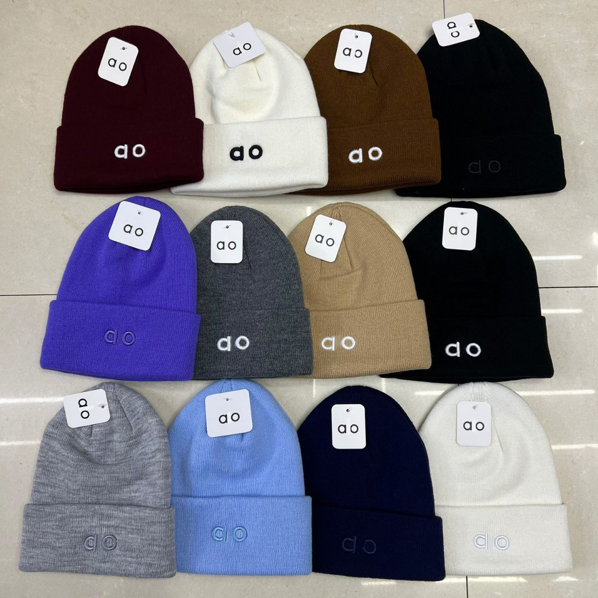 2026 New Winter knitted beanie designer fashion Women Men bonnet dressy autumn hats for men skull outdoor womens cap travel skiing Knitted hat hot