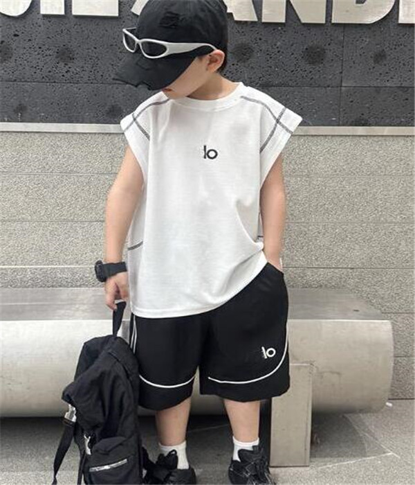 Classic Children Clothing Sets Designer Summer Style Boys Two-piece Sets Sport Outdoorwear Kids Solid Color T-shirt + Shorts Suits Tracksuit