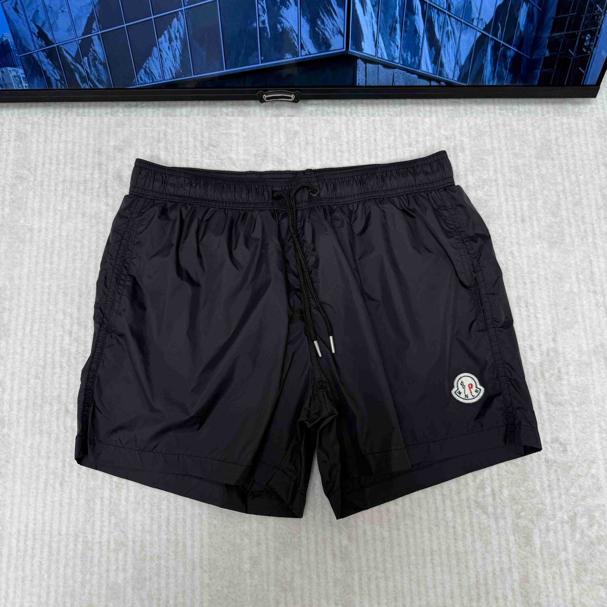 Designer luxury brand high-quality mens shorts with elastic pockets applique drawstring shorts nylon quick-dry fabric casual swimwear beach shorts