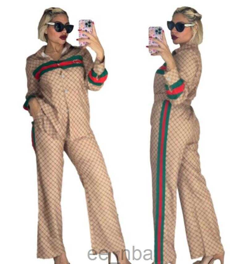 Luxury Womens Tracksuits Tops and wide leg Pants Clothing Designer Track Suit Casual Two Piece Set Round Neck Short Sleeve T shirts Trousers suits