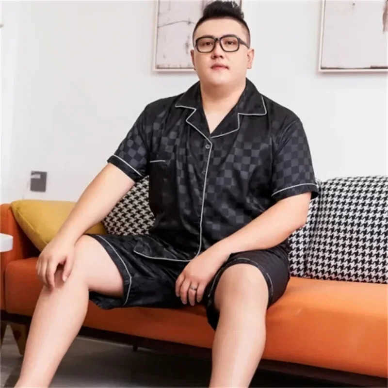 5XL 160kg Plus Size Satin Loose Loungewear Men Short Slve Ice Silk Pajama Down Pjs Set Slpwear Home S260924X5SD