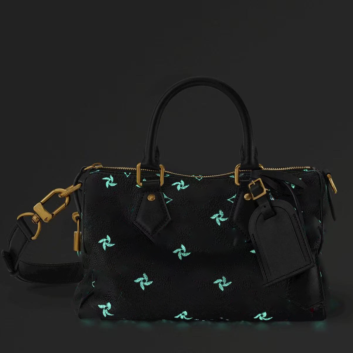 soft p9 black Mirror Quality Men Handbag Designer Shoulder Bag Luxury Crossbody bag Calfskin Purse metal plate Embroidery dust bag glow