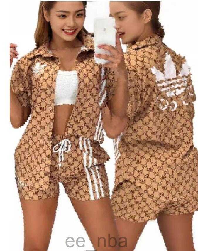 Luxury Womens woven fabric Tracksuits Co-branding sports suit designer fashion printed shirtJogger shorts two-piece set