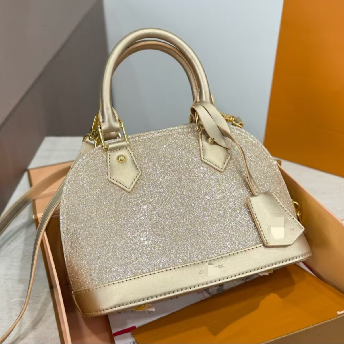 26 new model shell bag, frosted ladies' bag designer bag handbag, genuine leather, high-end fashion, versatile shoulder and crossbody women