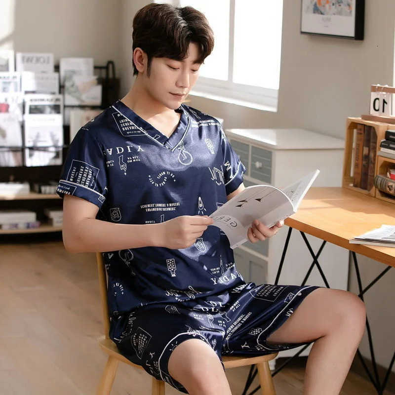 Men Pajamas Ice Silk Short-Slved dent Homewear Two-Piece Set Short-Slved Shorts Nightwear Loungewear S26092486VN