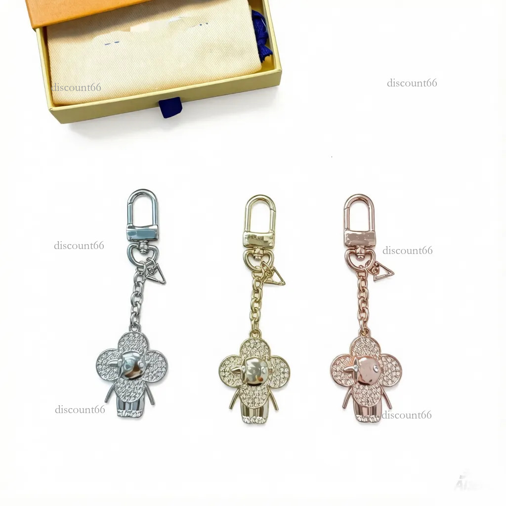 2026 Nouvelles poupées à la mode, mini chaussures de l'armée de l'air en forme de lettres de luxe légères, porte-clés à breloques pour sac, acces