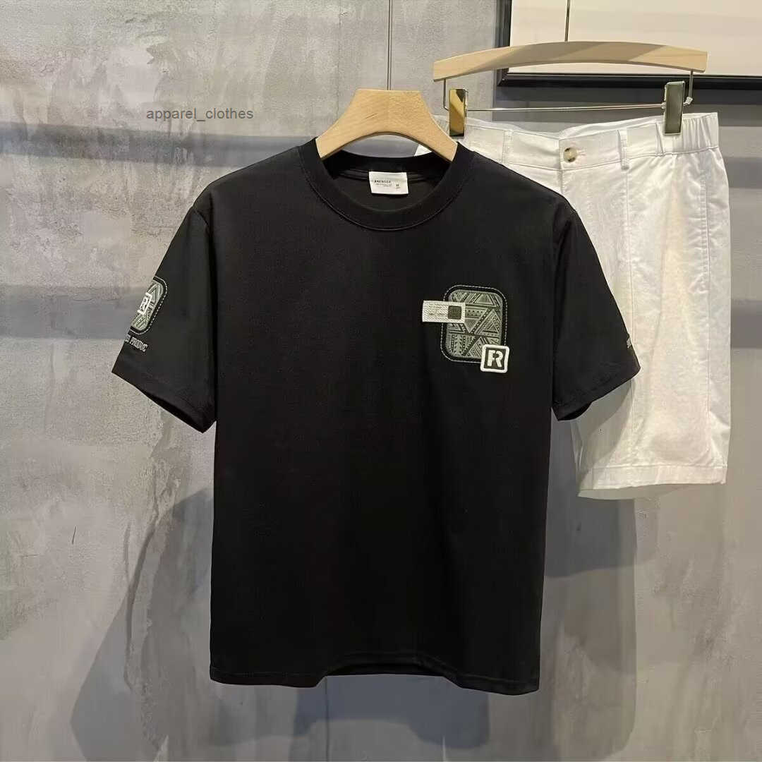 Luxury Designer Mens 2026 New Summer Geometric Pattern Patch T-shirt Casual Sport Fashion Outdoor Versatile Streetwear