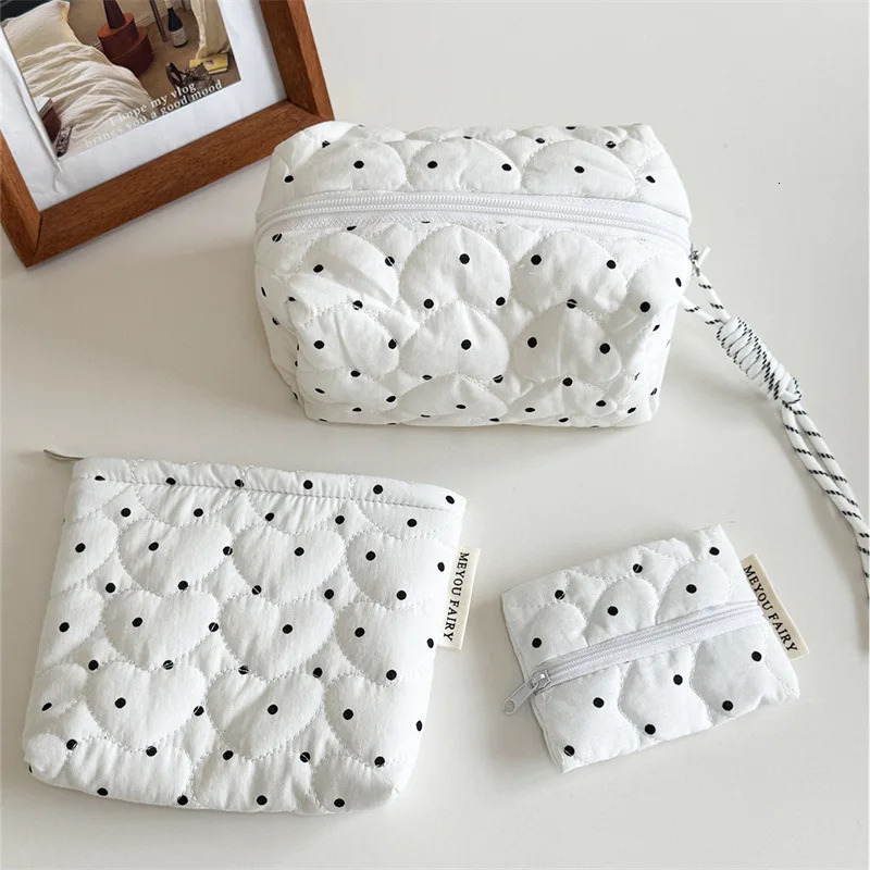 Quilted Dot Makeup Bag for Women Girl Small Large Lipstick Brush Cosmetic Pouch Case Portable Mini Wallet Coin Purse Bags 260728