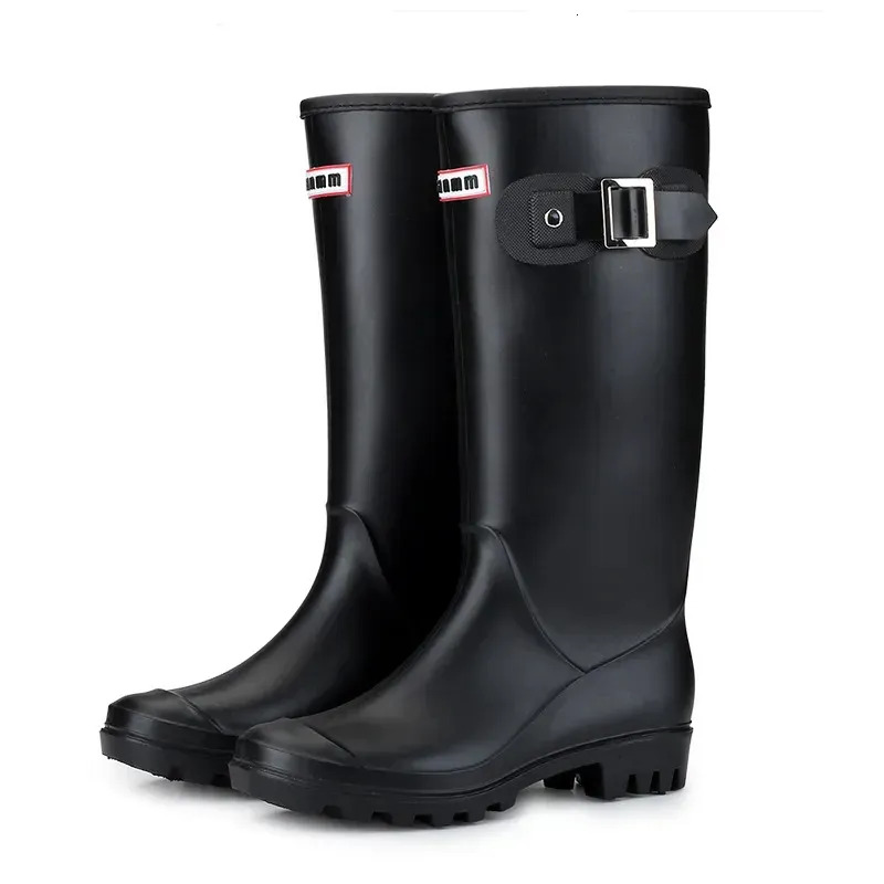 2026 Designer Rain Womens Boots hunters shoe Snow Rubber High boot breathable Black light shoes fashion autumn winter wellies size 36-41 sa