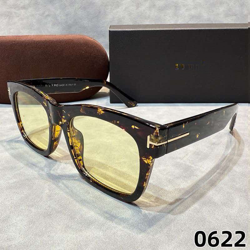 luxury sunglasses designer for Women square casual thin mirror legs frame Fine flat lenses Beach Glasses Retro Frameok