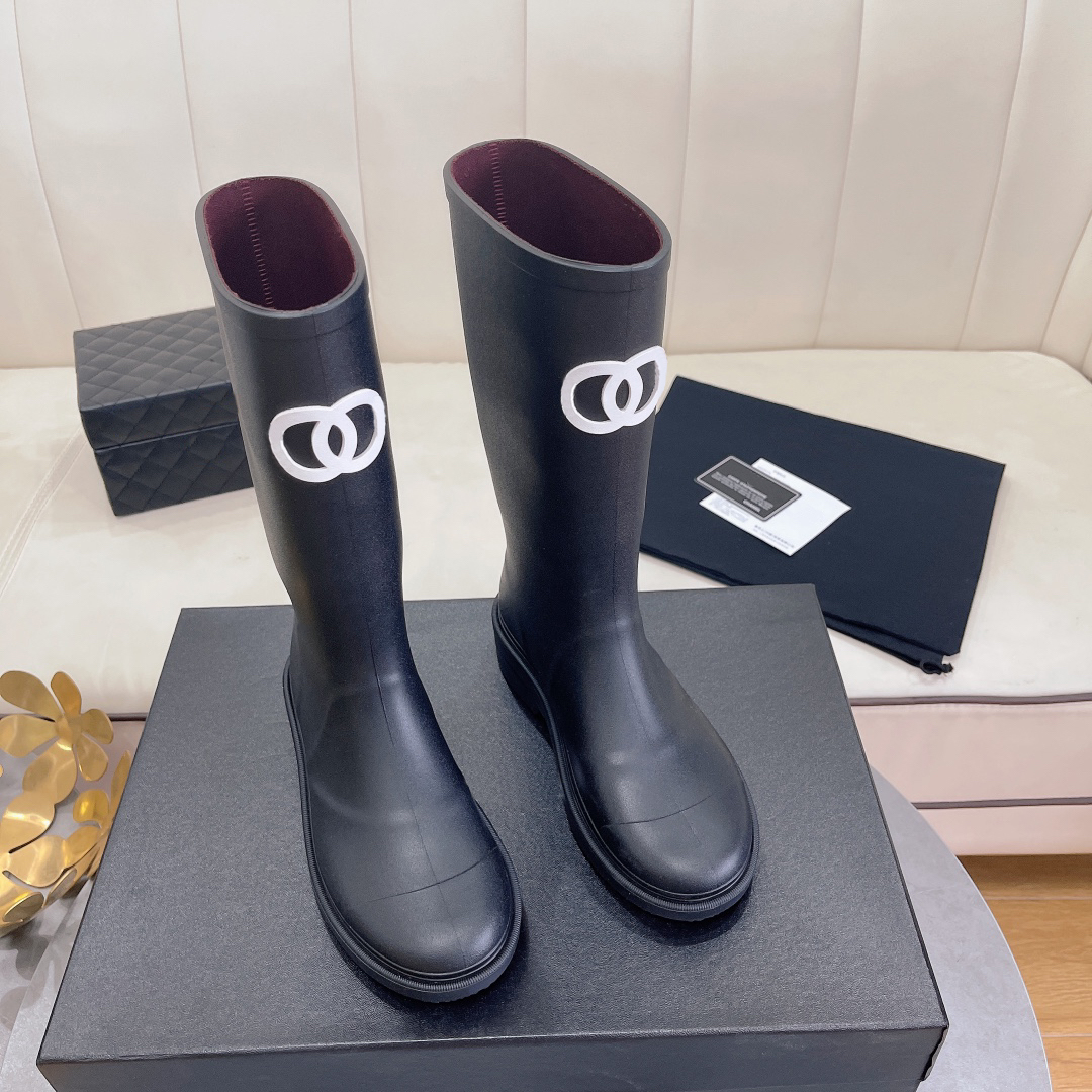 Designer New boots High End Same Style Knee High Rain Boots Ladies Waterproof Anti Slip Thick Sole Embossed Decor Rubber Multi Color Outdoor Fash