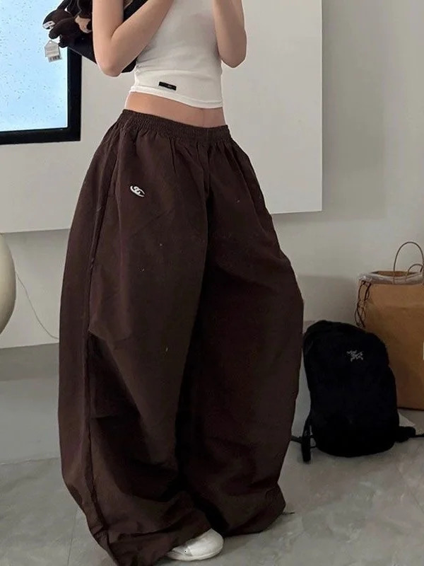 2026 Summer Pattern Embroidered Parachute Sweatpants Y2k American Womens Loose Pleated Hip Hop Loose Wide Leg Jogger Pants 260729BJ