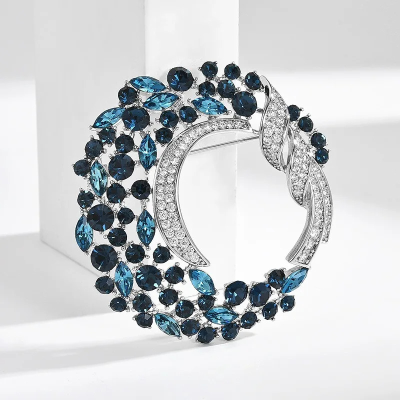 Elegant Blue Rhinestone Embellished Chest Button Sweater Womens Fashionable Chest Brooch Crystal Woolen Scarf Pin 260729BJ
