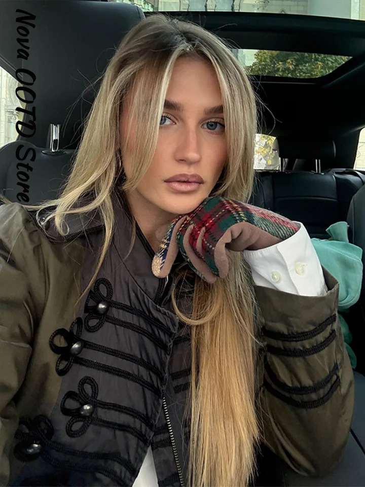 Vintage Green Short Jackets Women Stand Collar 3D Knitted Patchwork Long Sleeves Zipper Slim Coats 2026 Spring Chic Outwear 260728BJ