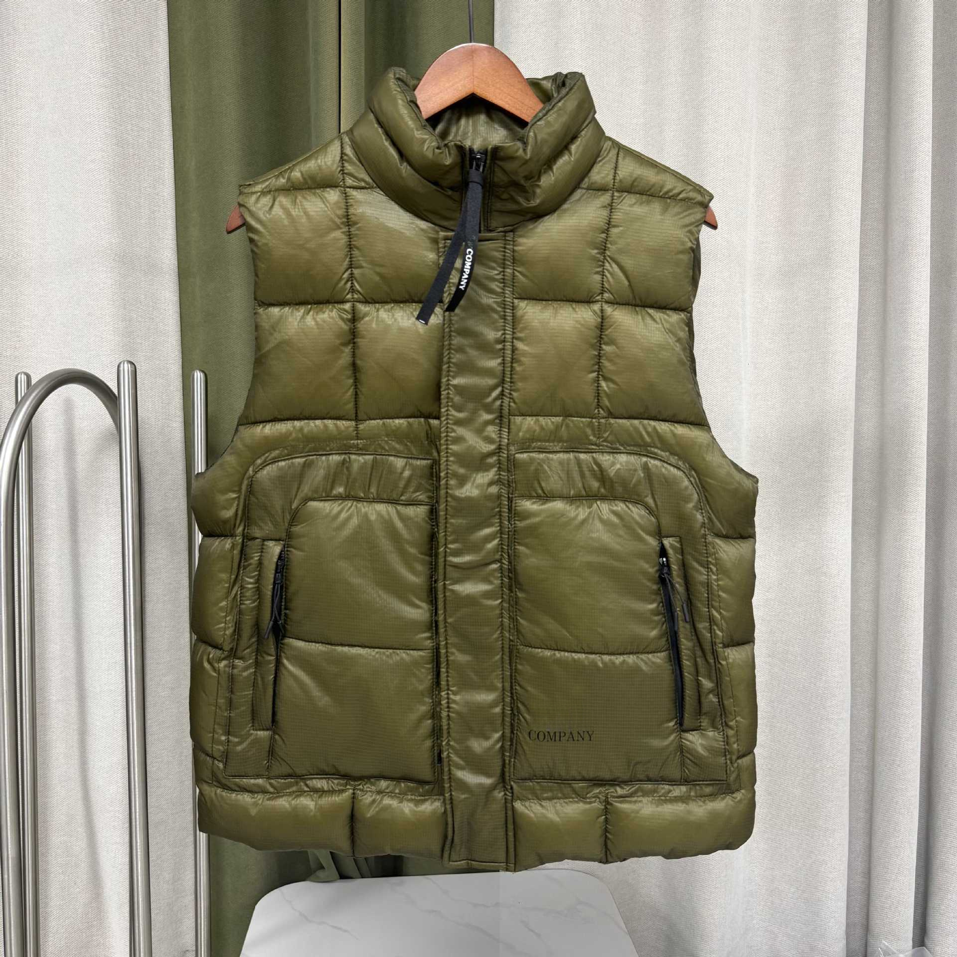 Luxury mens company coat vest jacket Men's Cotton Vest Autumn And Winter Thick Warm Designer Jacket Cotton Stand Collar Design Couple's Ve