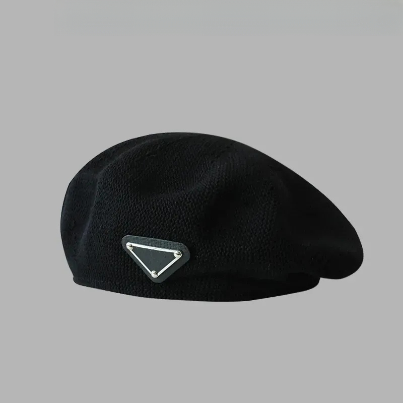 Designer Women's Berets Fashion Inverted Ice Silk Beret Vintage Thin Knitted Summer Mesh Bud Straw Flat Top Hat
