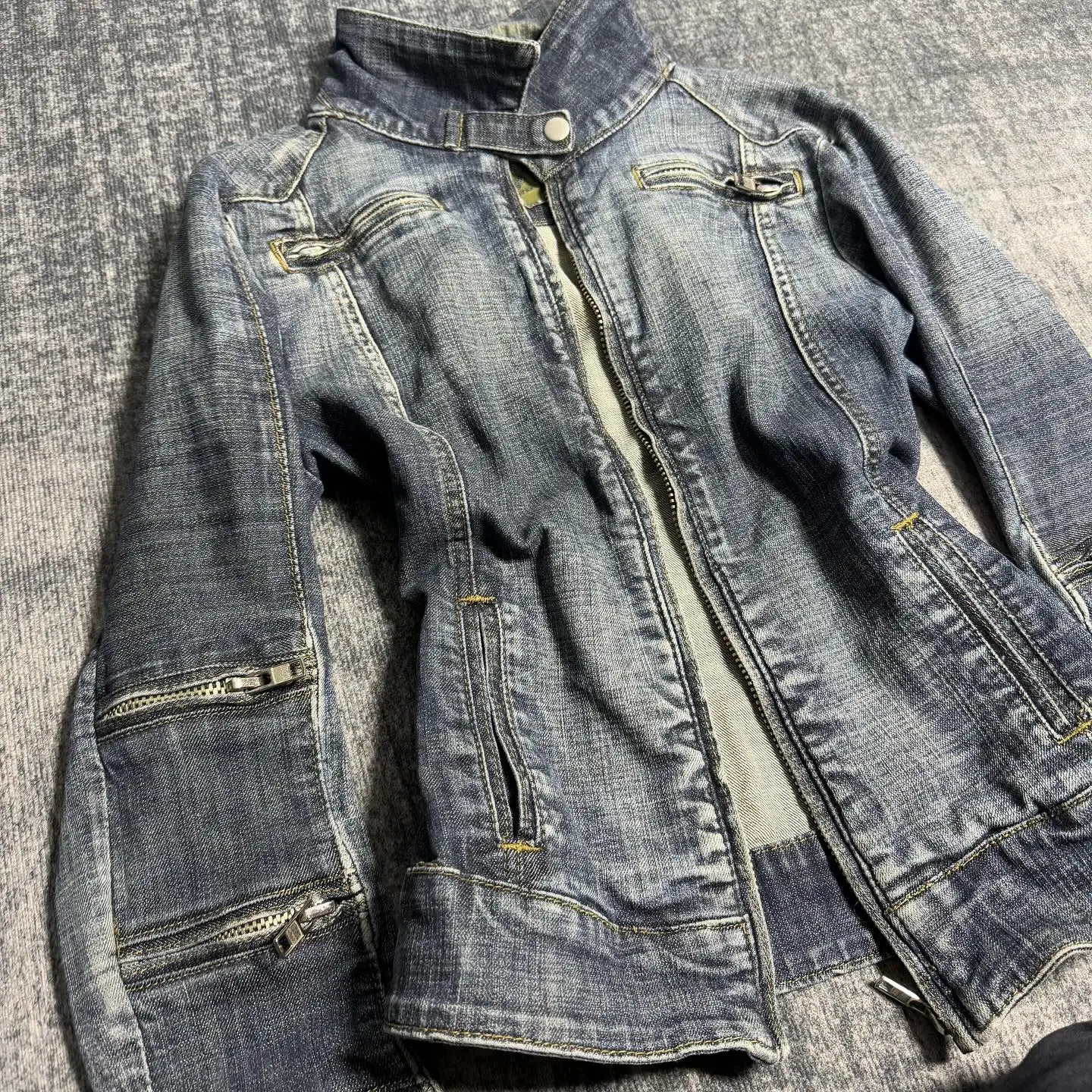 Y2K Vintage Blue Denim Jacket Women Harajuku Fashion Short Multi Zip Zipper Coat Gothic Punk Sexy Slim Fit Stand Collar Jacket 260729BJ