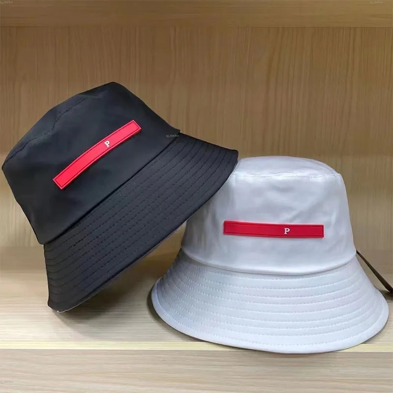 2022Luxury designer bucket hat golf seaside carnival travel sunshade street tide cap gentleman couple casual solid color caps holiday gift hats o