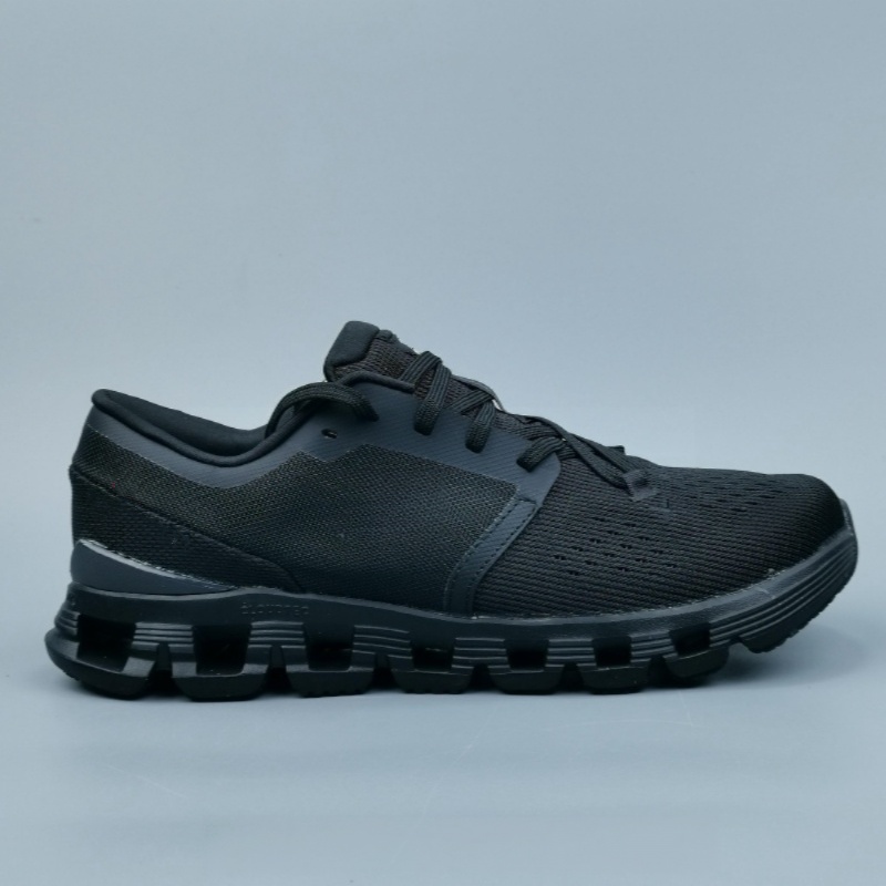 Highquality handmade running shoes suitable for both men and women Designed by experienced designers these sports shoes feature breathable mesh s