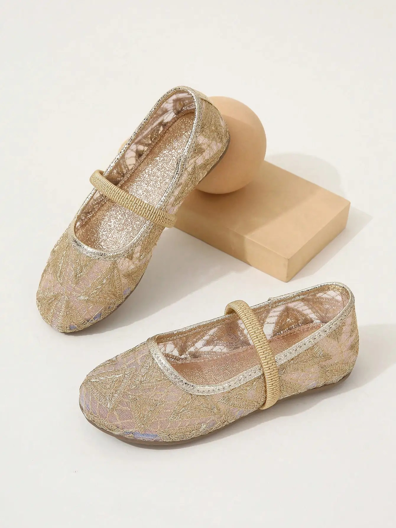 Golden Mesh and Gold Thread Embroidery Random Asymmetrical with Round Toes Comfortable Cute Breathable Girls Flats Versatile Summer Style for an 260