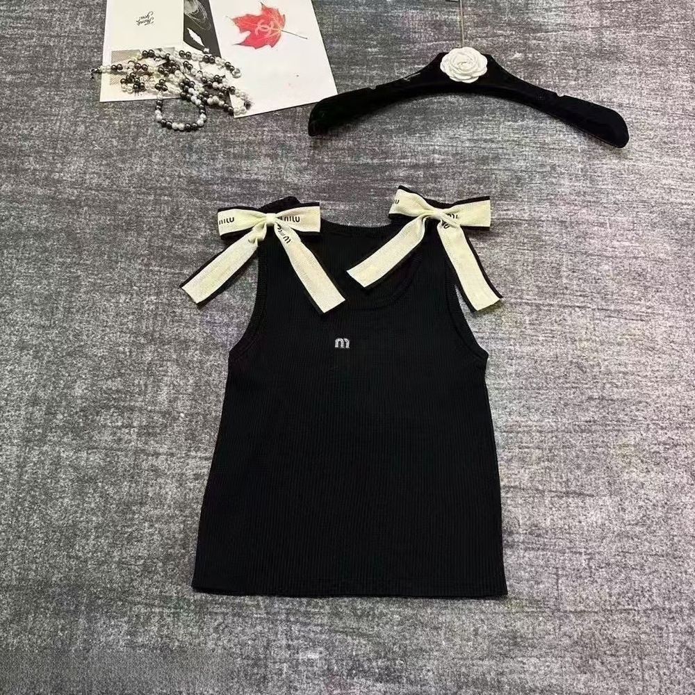 Miu Top Tank Women Designer Sexy Wet Womens T Shirt Summer MM Vest Sleeveless Bowknot Vacation Leisure Crop Top Outwear Elastic Yoga Sports Knitted