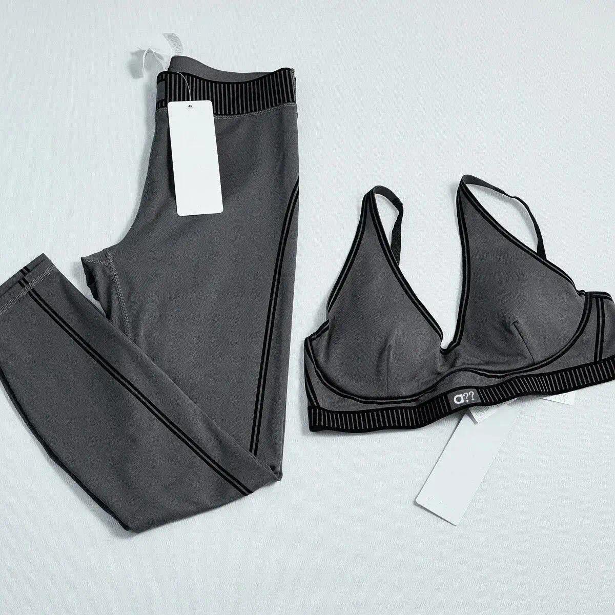 Ensemble de Yoga 2 pièces pour femmes, débardeur à passepoil contrasté, Leggings taille haute, vêtements de sport respirants et extensibles pour