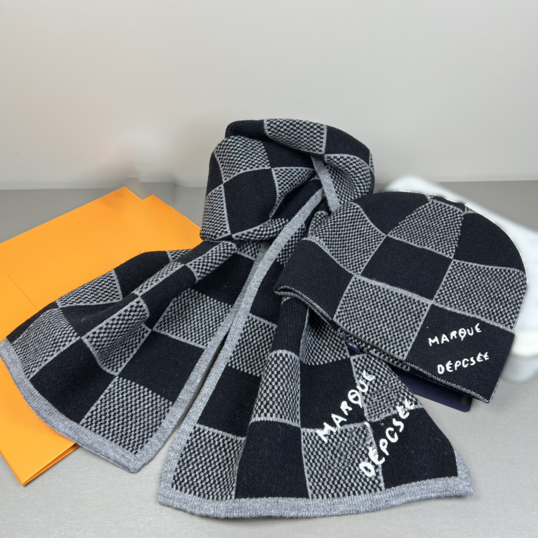 2026 V Hats&Scarves Sets For Woman Man Luxury Designer Classic 3D Square Damier Snug Beanie Scarf Set