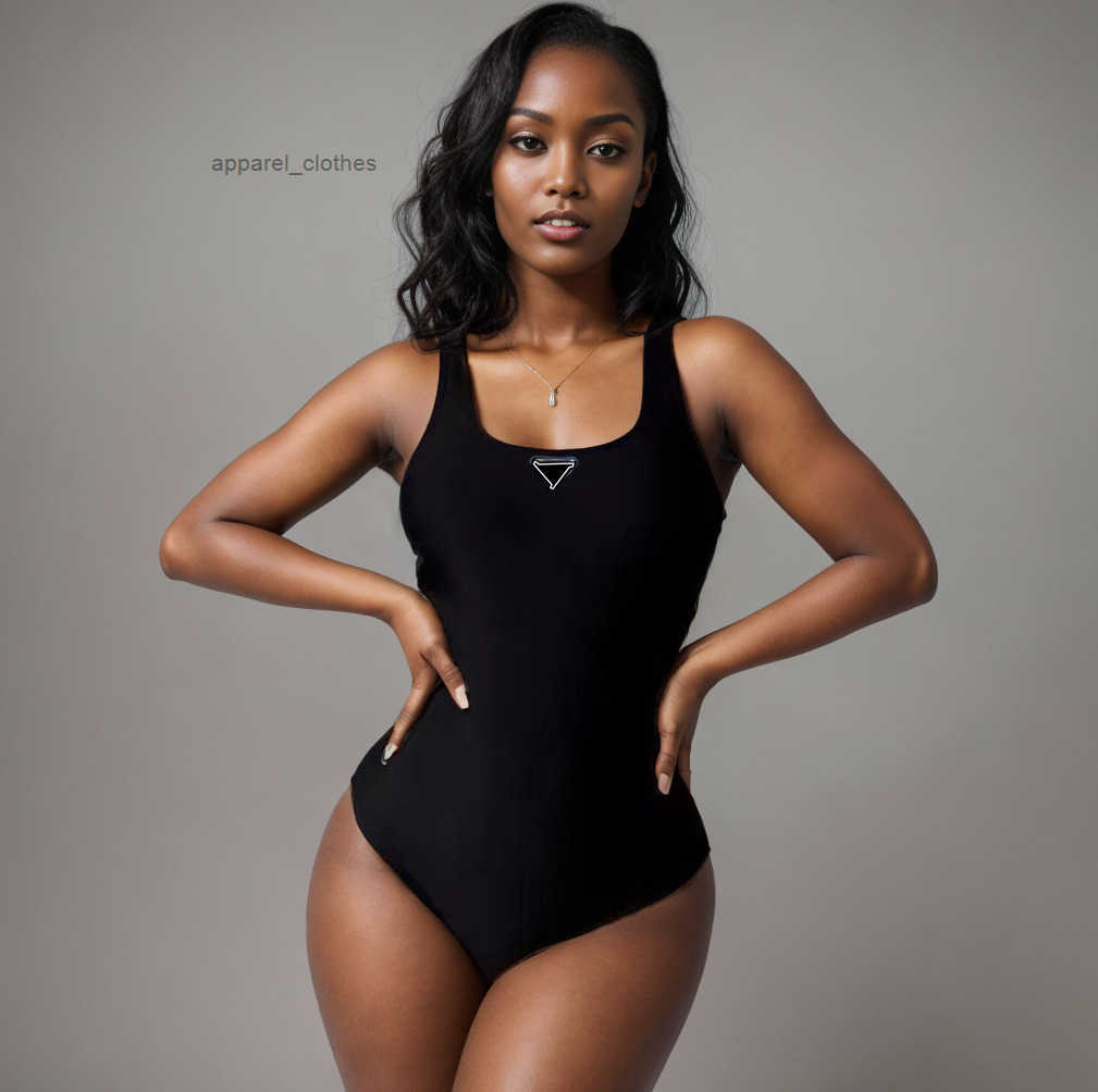 Luxury Designer Bikinis Swimwear Sexy One Piece Swimsuits Womens Beach Underwear Padded Black Bathing Suits