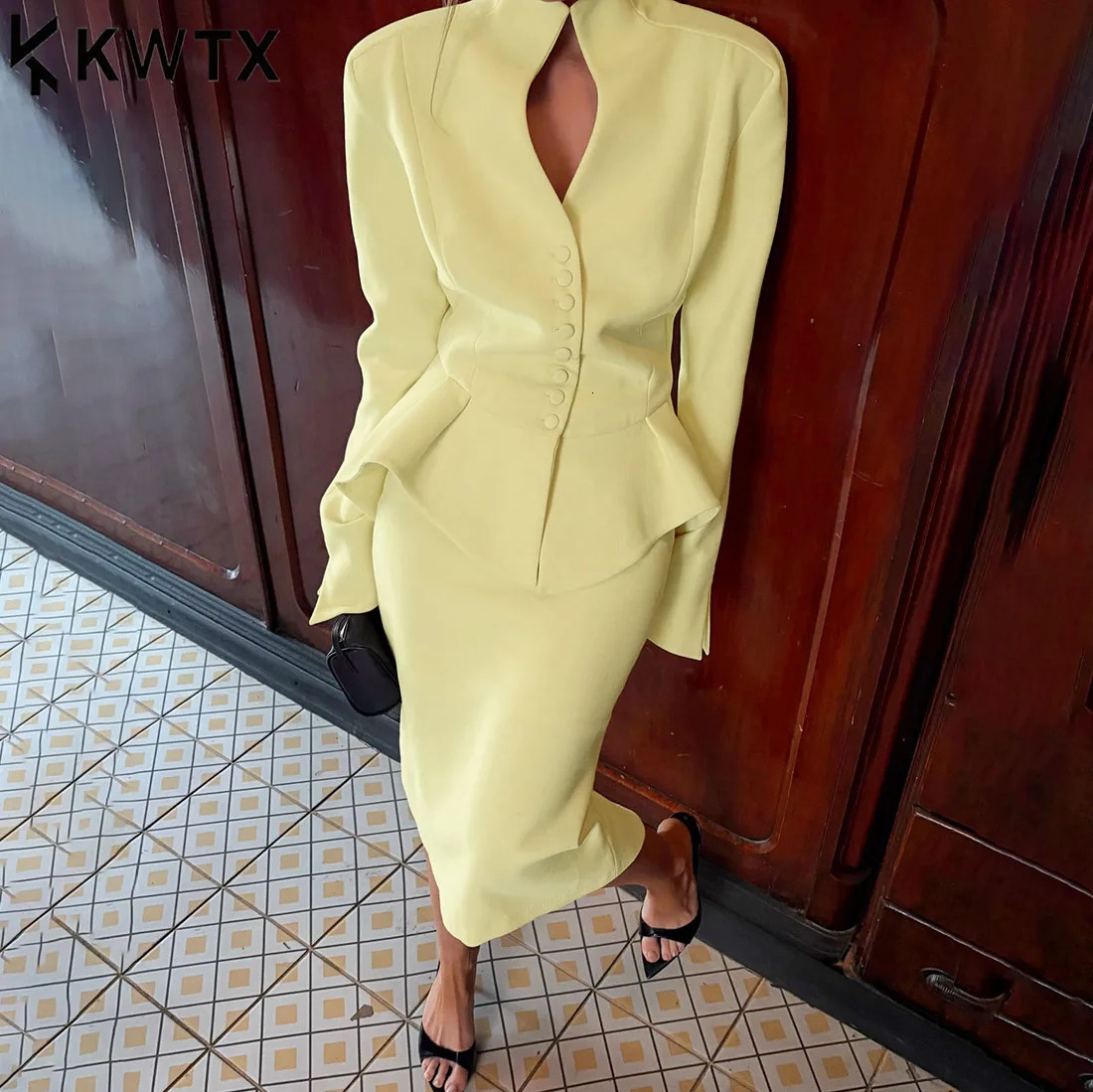 Kwtx Office Lady Suit Set Women Slim Fitted Top Pencil Skirt Elegant Chic 2026 Year Collection Premium Business Wear 260731