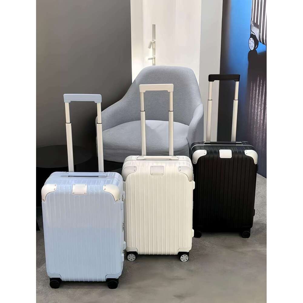 Classic designer hybrid luxury luggage multi size aluminum frame&aluminum alloy corner guard with universal wheels-image-1100765333