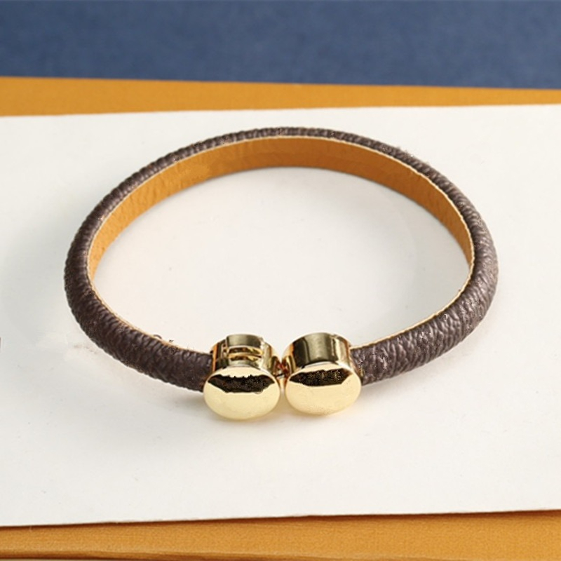Fashion Designer Women Bracelets Men Charm Delicate Invisible Luxury Jewelry New Magnetic Buckle Gold Leather Bracelet